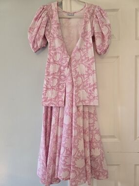 Monsoon and Beyond Light Pink Floral Top